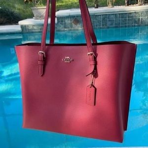 Coach Mollie Tote Gold/Strawberry Haze